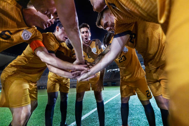 目前在英超 目前在英超