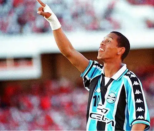 的出现为我 的出现为我